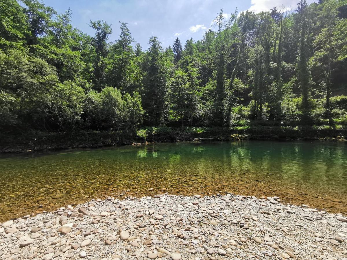 Vila Rozi, Osilnica - Vacation House Pr' Vili Rozi Luaran gambar