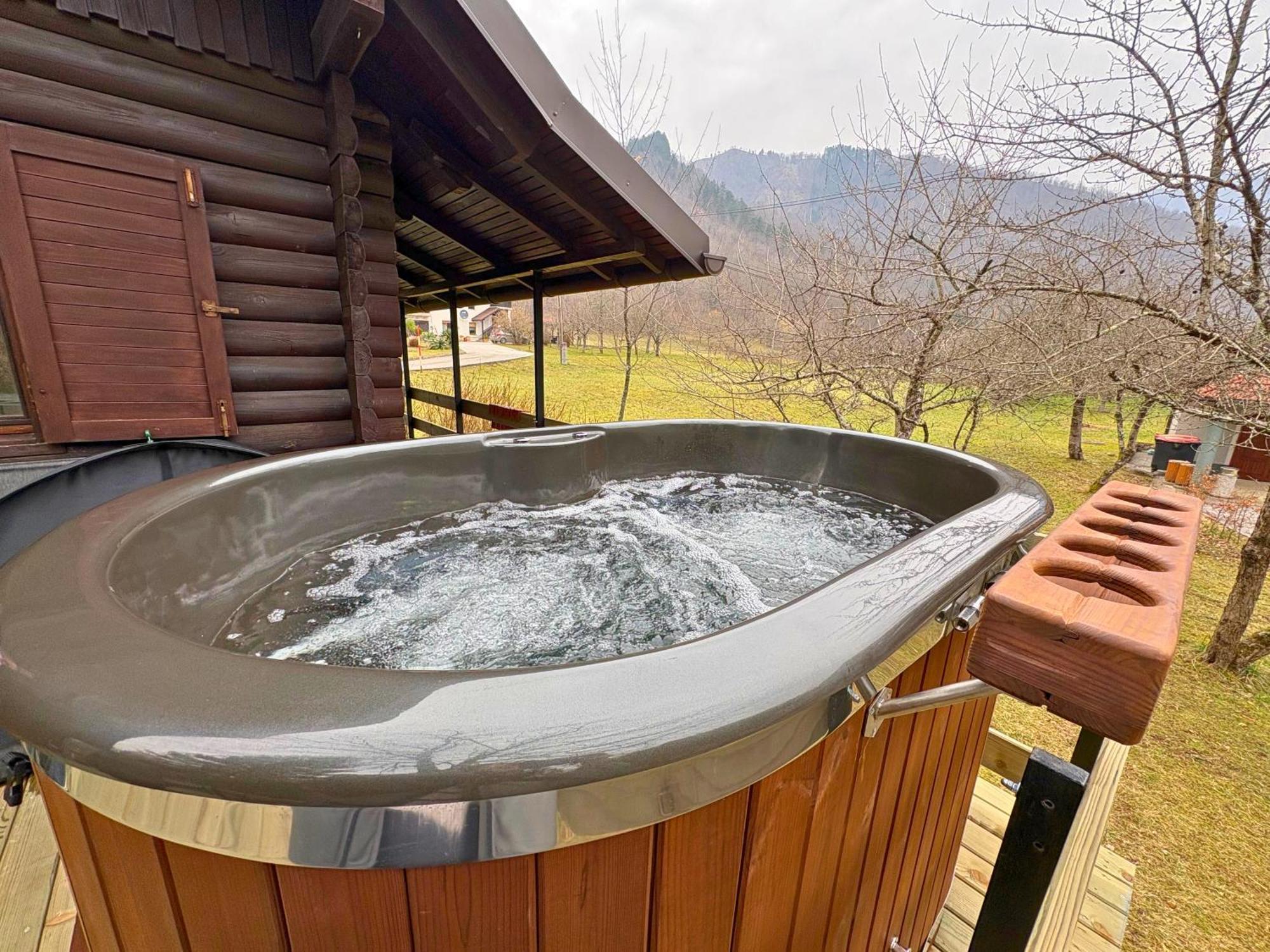 Vila Rozi, Osilnica - Vacation House Pr' Vili Rozi Luaran gambar